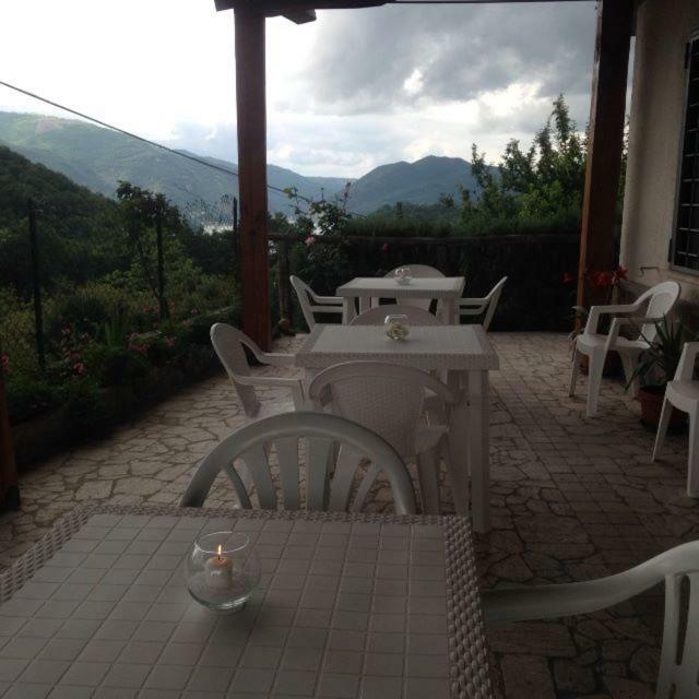 Agriturismo I Due Regni Petrella Salto Екстериор снимка